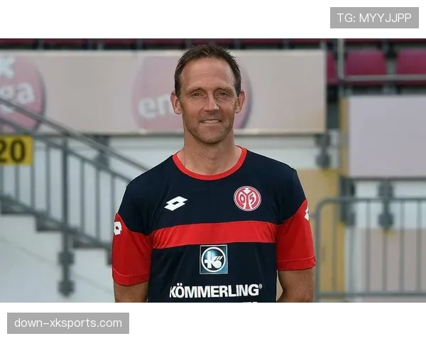 数据前瞻：斯图加特迎战弗赖堡，高压迫战术下的控球权争夺成看点